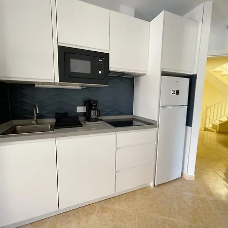 Edificio Don Diego Апартаменты Лос Кристианос