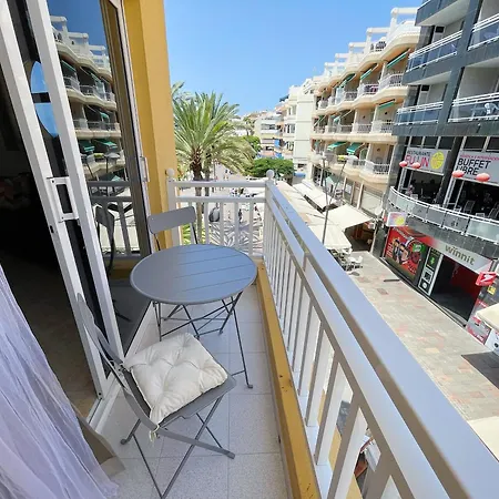Edificio Don Diego Apartment *