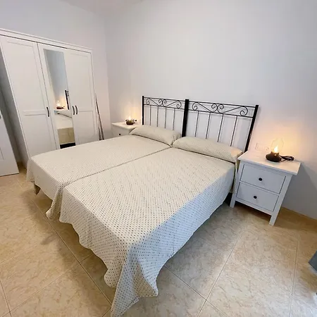 Edificio Don Diego شقة لوس كريستيانوس