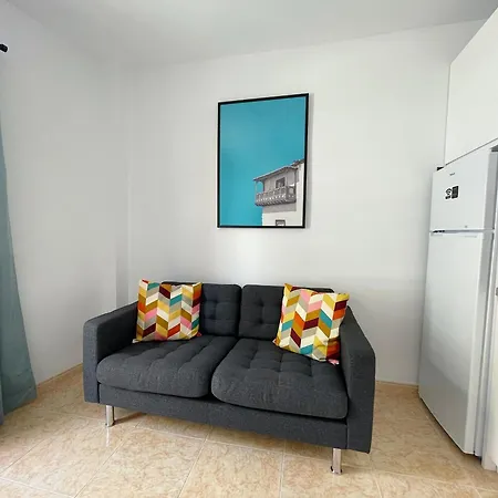 Edificio Don Diego شقة لوس كريستيانوس