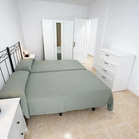 Edificio Don Diego Apartament Los Cristianos (Tenerife)