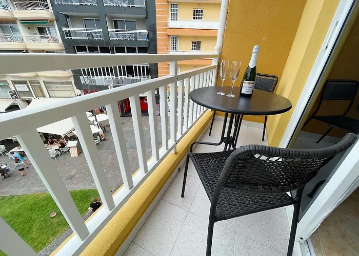 Edificio Don Diego Apartament Los Cristianos (Tenerife)